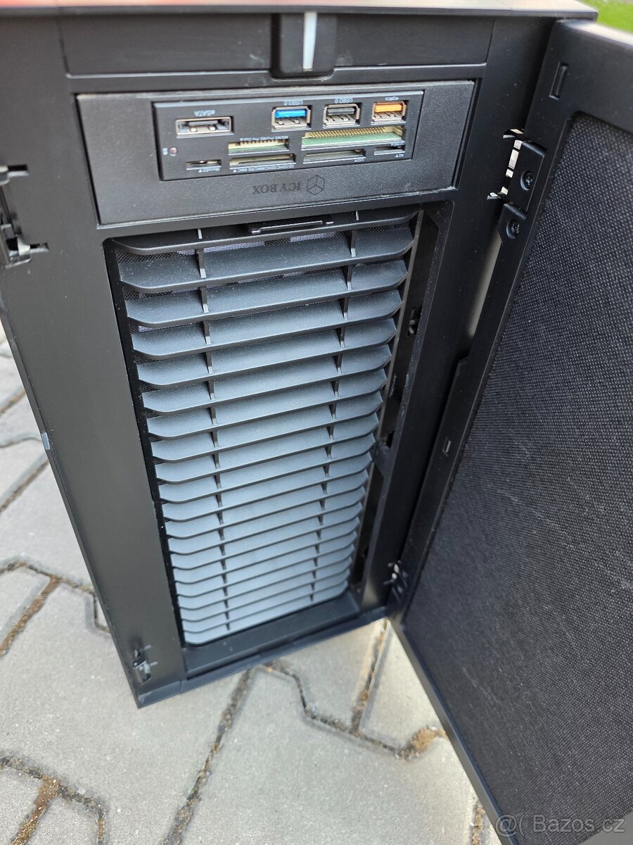 Fractal Design Define R6 USB-C - 8