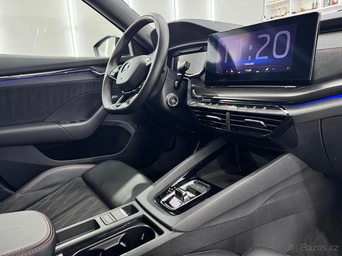 Škoda Octavia Combi 2.0 TDI RS PLUS DSG - 8