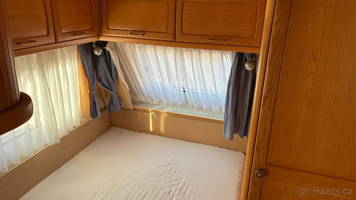 Hobby 460 UFE, Mover, Solár, Nosič Kol, Hezký stav - 8