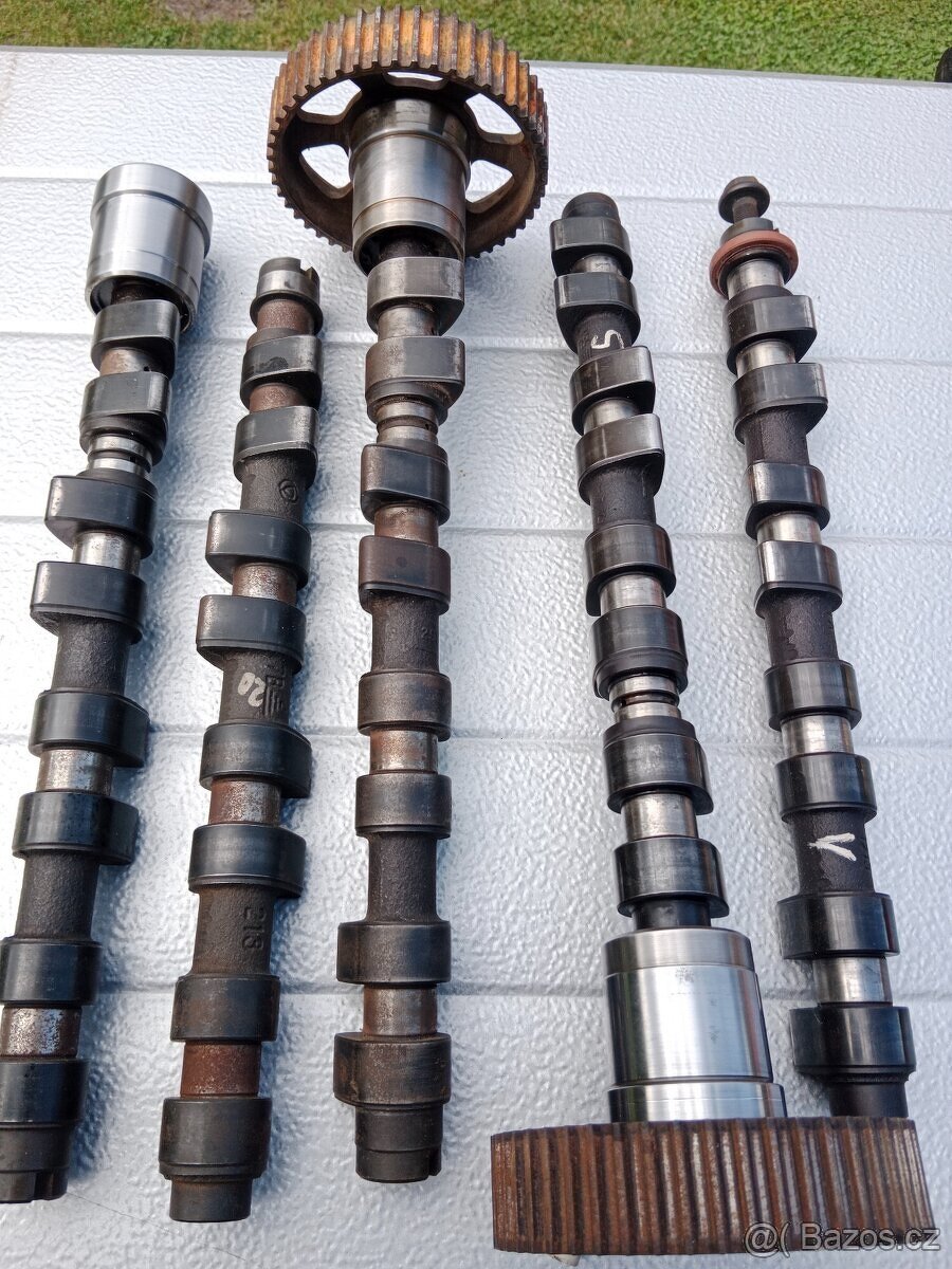 ALFA ROMEO GTV 916 2.0 TS - 8