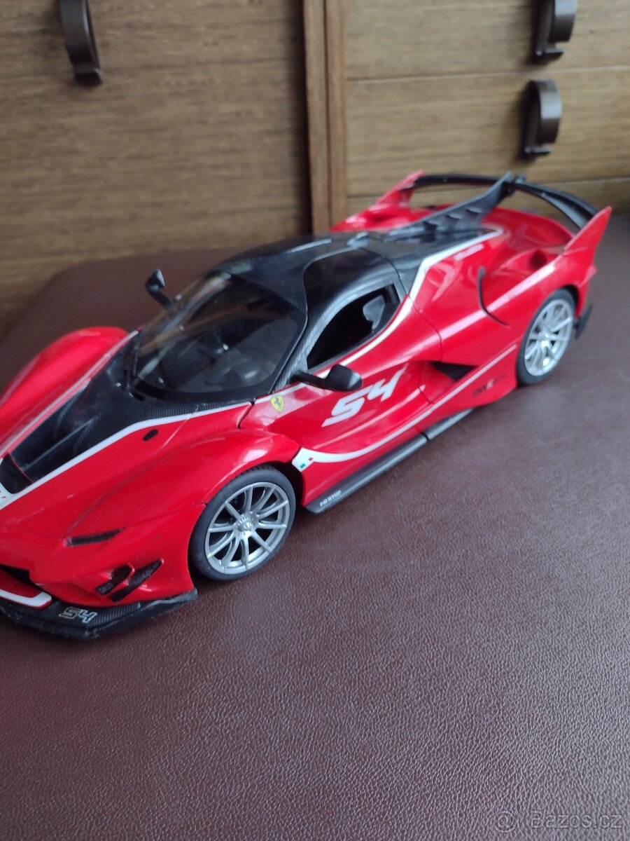 RC MODEL FERRARI FXX K EVO - 8