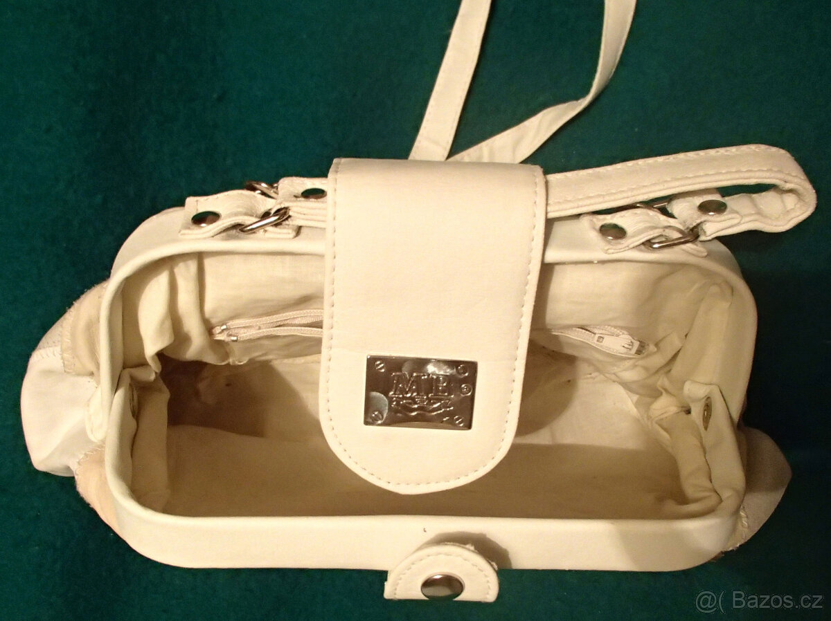 Dámské kabelky a brašnička: - 8