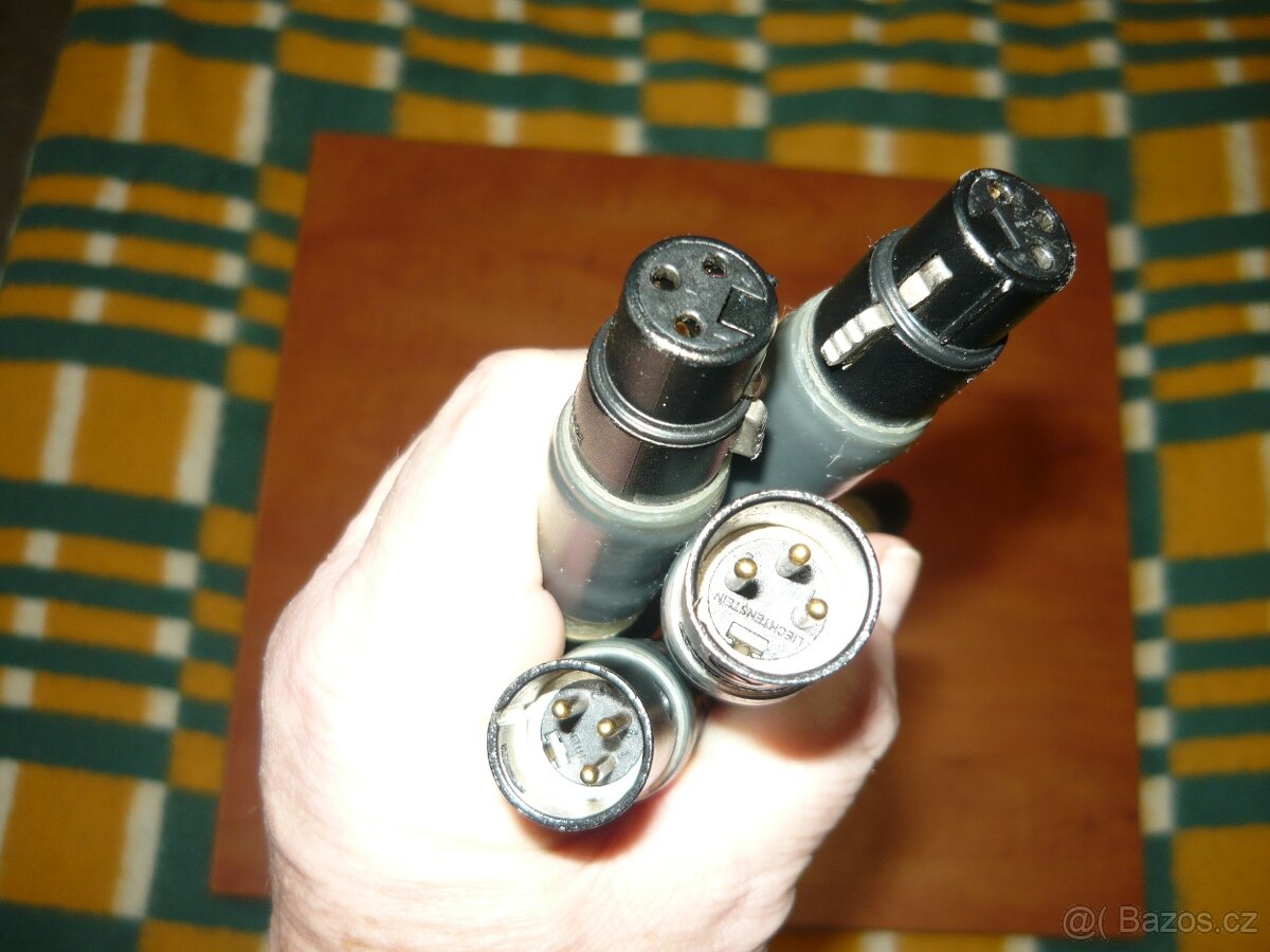 2 X ELECTROCOMPANIET + Purist Audio Design kábel XLR - 8