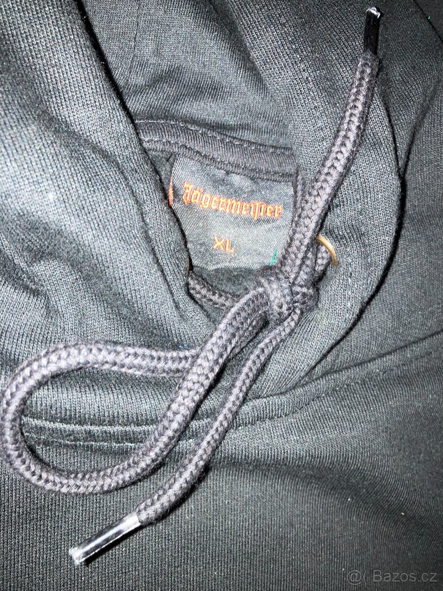 ČERNÉ MIKINY A TRIKA - NOVÉ/NEPRANÉ - 8