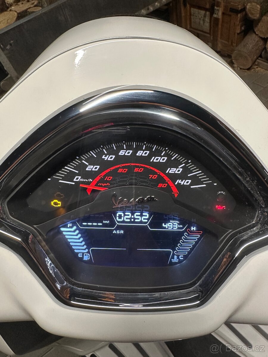 Vespa GTS 125 2025 - 8