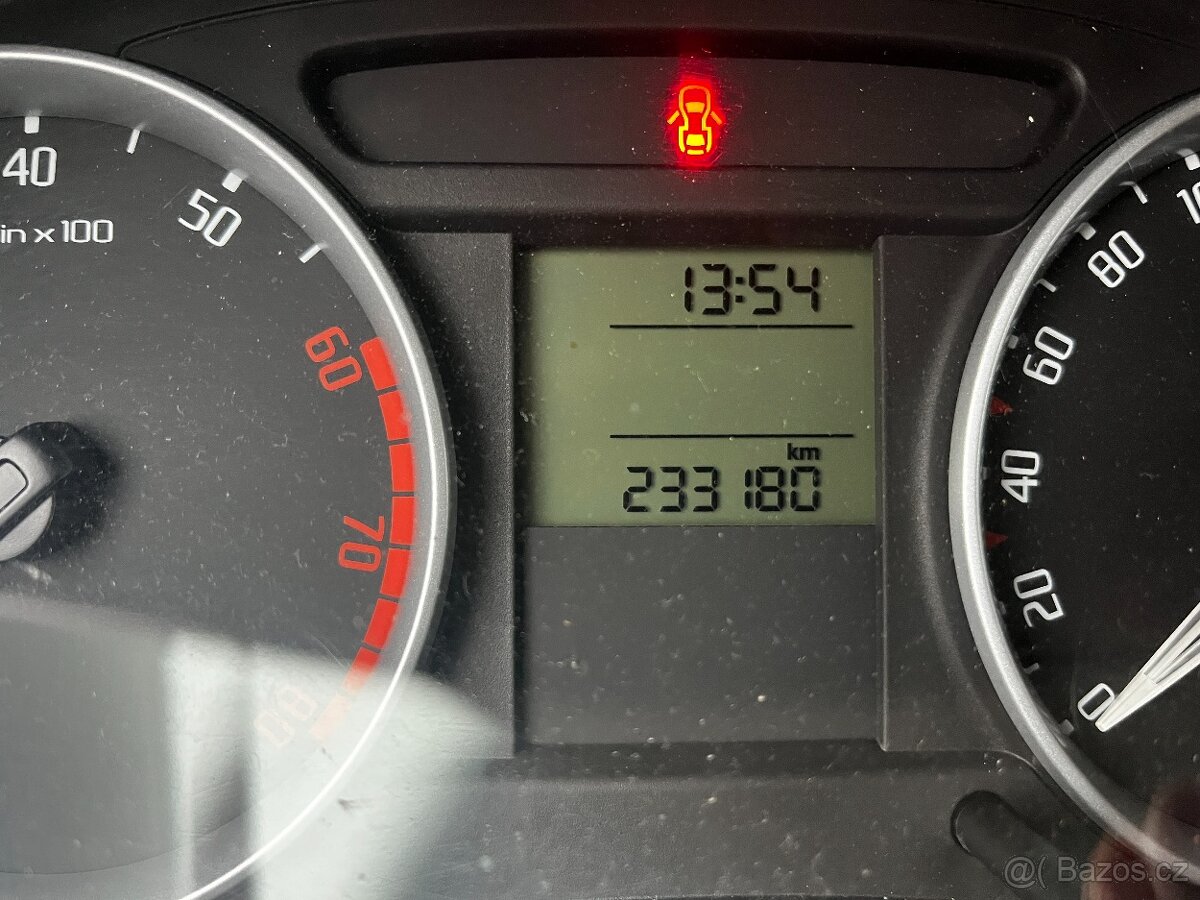 Škoda Fabia II. 1.2i 51kw - 8