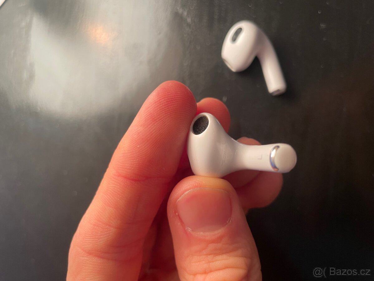 Apple AirPods 2 - plně funkční - 8