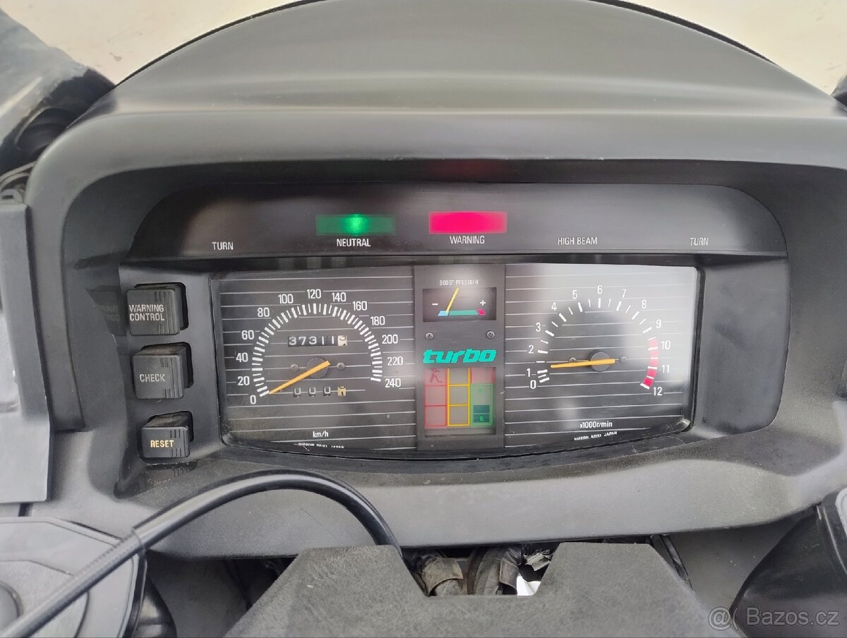 Prodám Yamaha XJ 650 Turbo - 8