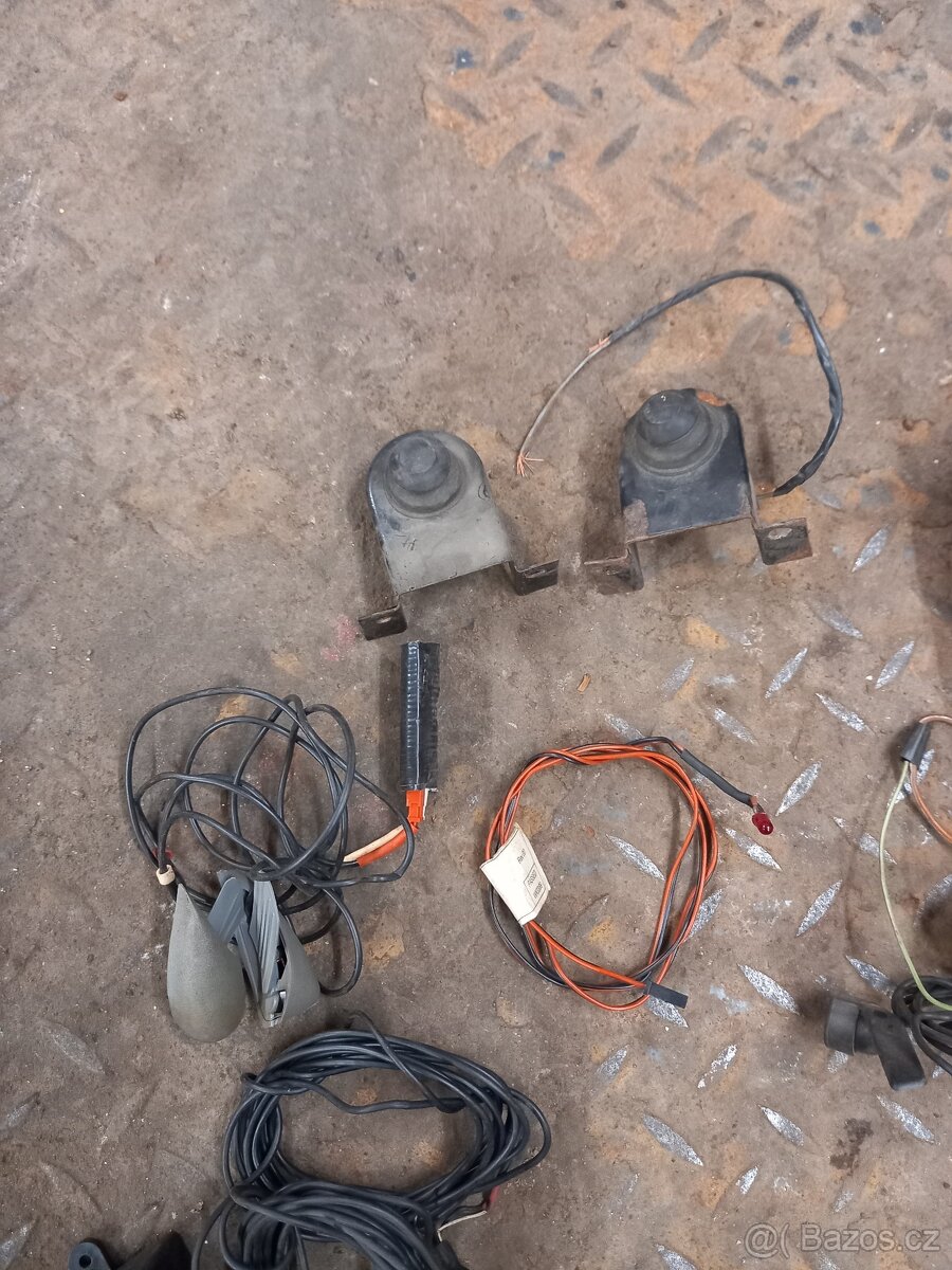 Skoda felicia alarm - 8