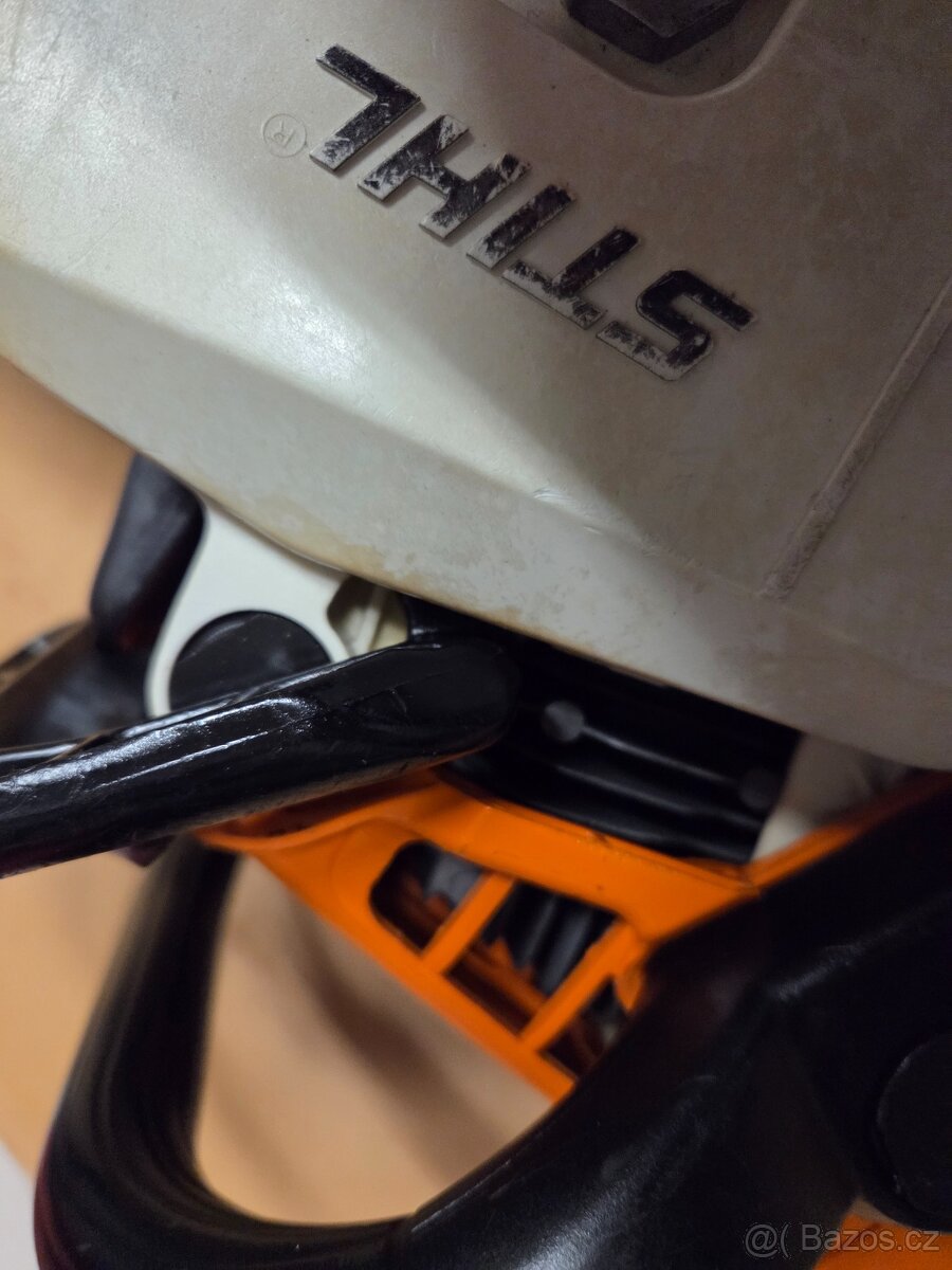 Stihl ms 250 motorova pila - 8