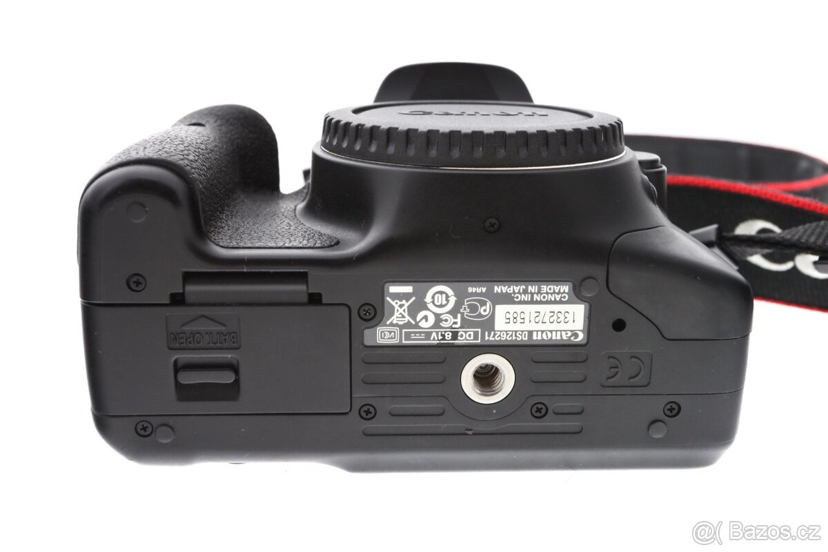 Zrcadlovka Canon 550D + 18-55mm + přisl. - 8