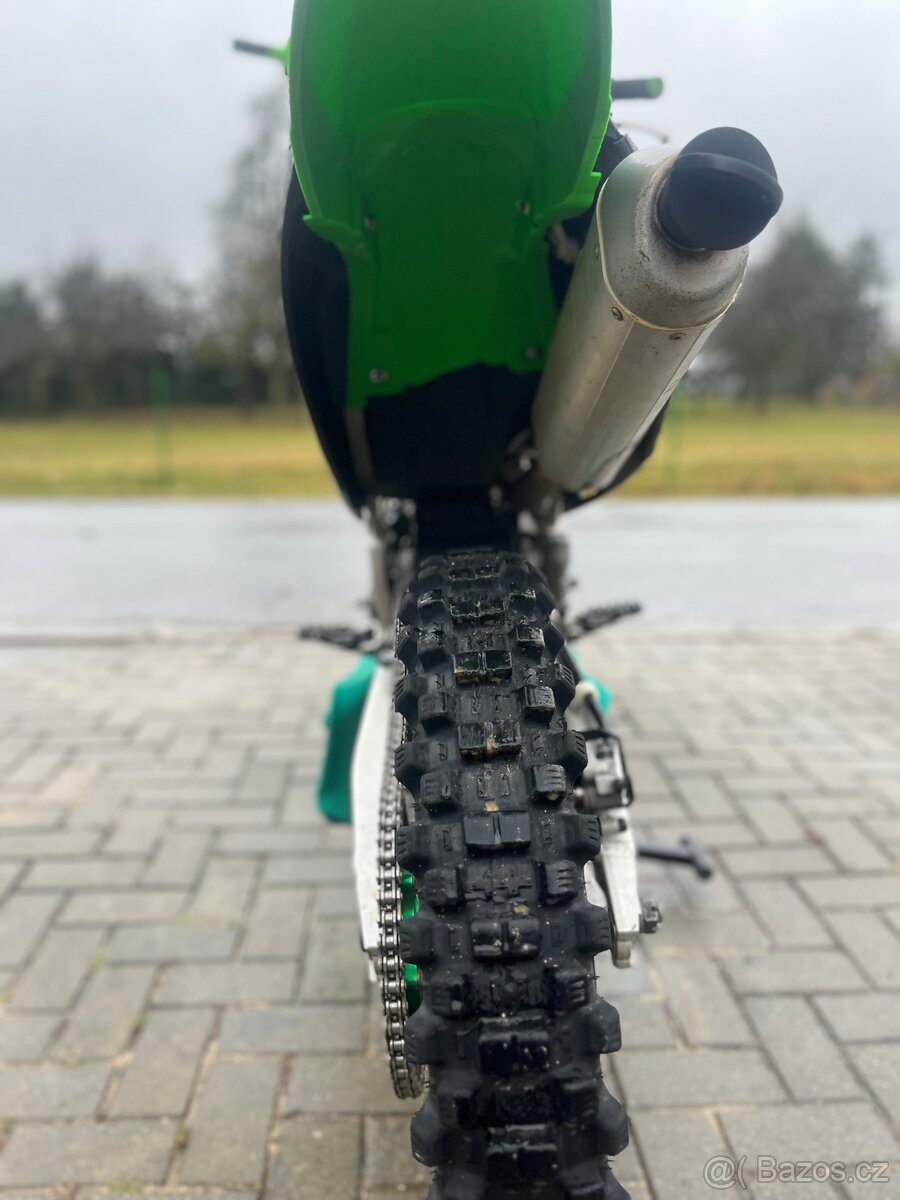 Kawasaki KXF 250 – 2011 - 8