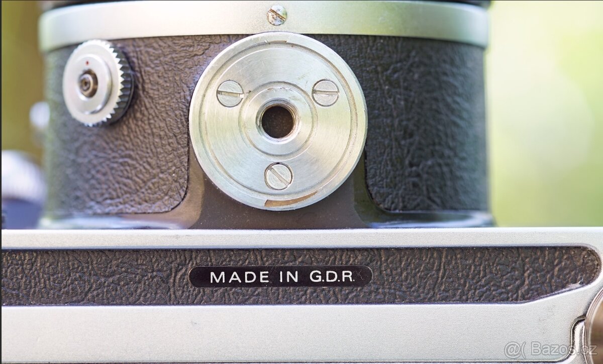 Středoformát Pentacon Six TL + Carl Zeiss Jena Flektogon 50/ - 8