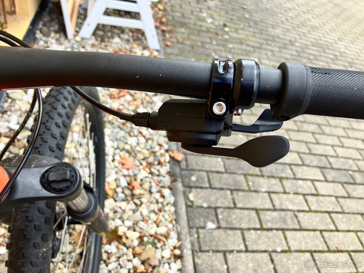 Prodám horské kolo Specialized, Rockhopper Sport, vel. S - 8