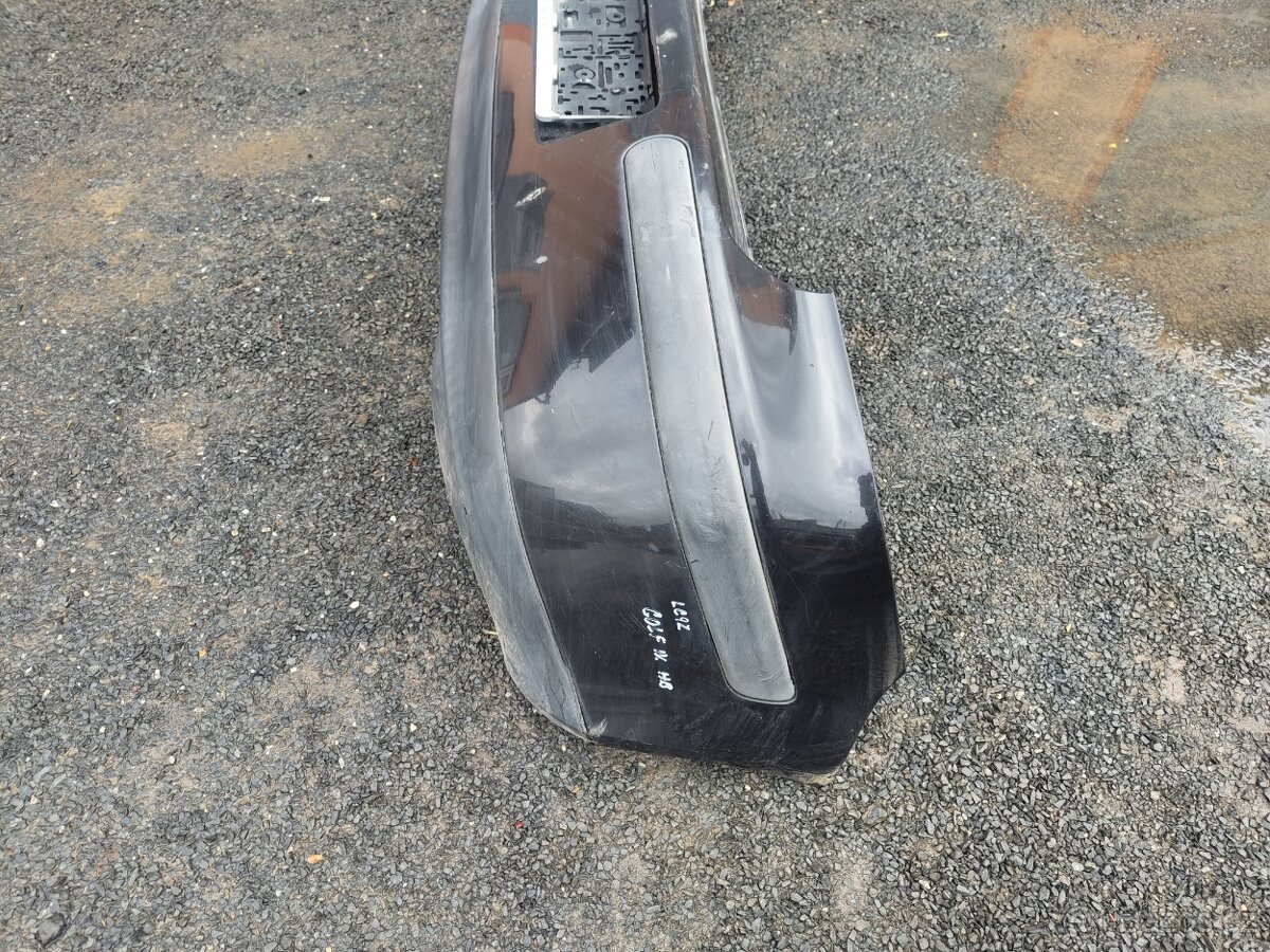 Nárazník, kapota Golf IV - různé barvy - 8