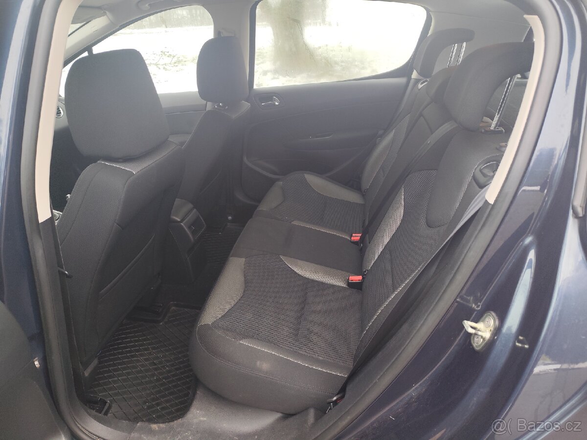 Peugeot 308 1,6 HDi 68 kW,2013, - 8