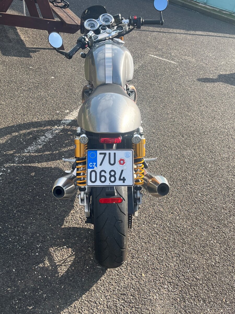 Triumph Thruxton 1200R - 8