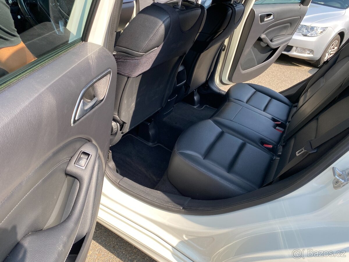 MERCEDES BENZ B 180 CDi - 8