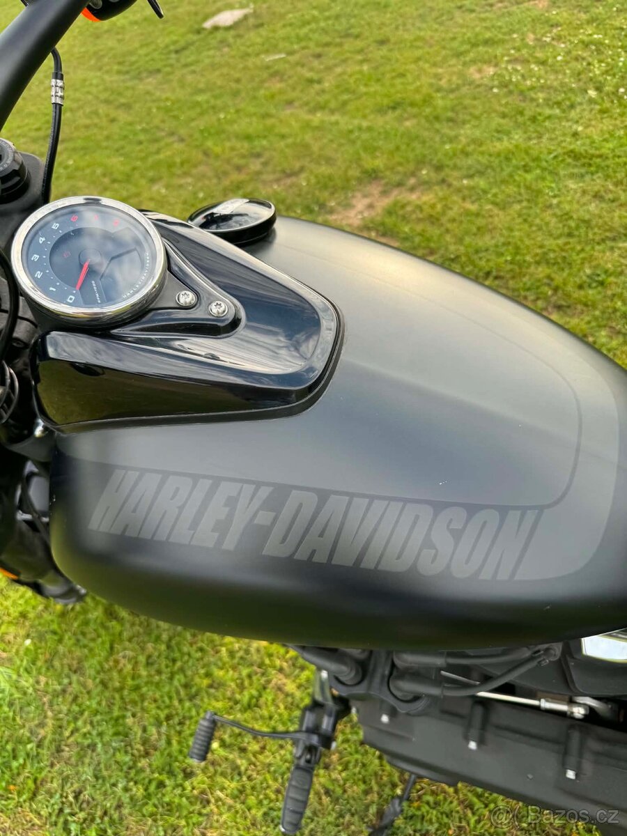 Harley Davidson - 8
