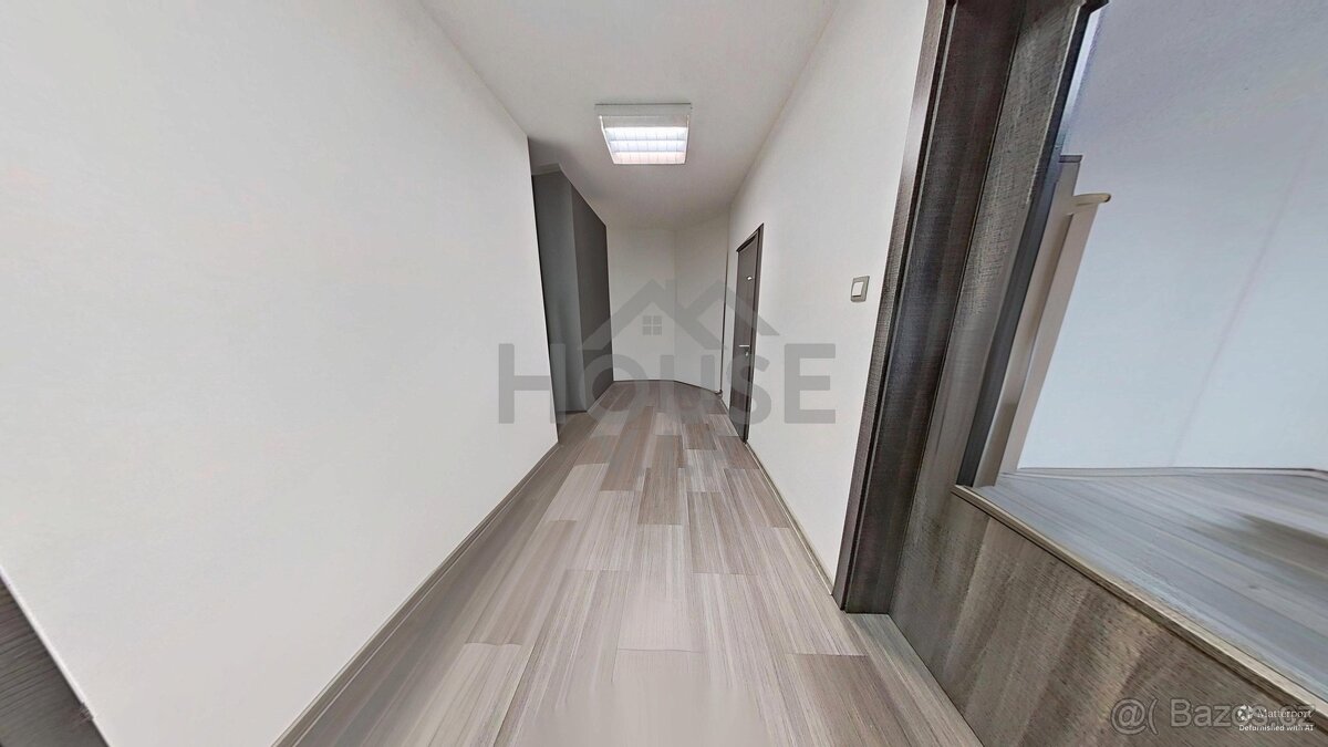 Prodej obchodního prostoru 79 m², Praha 4 - Nusle. - 8