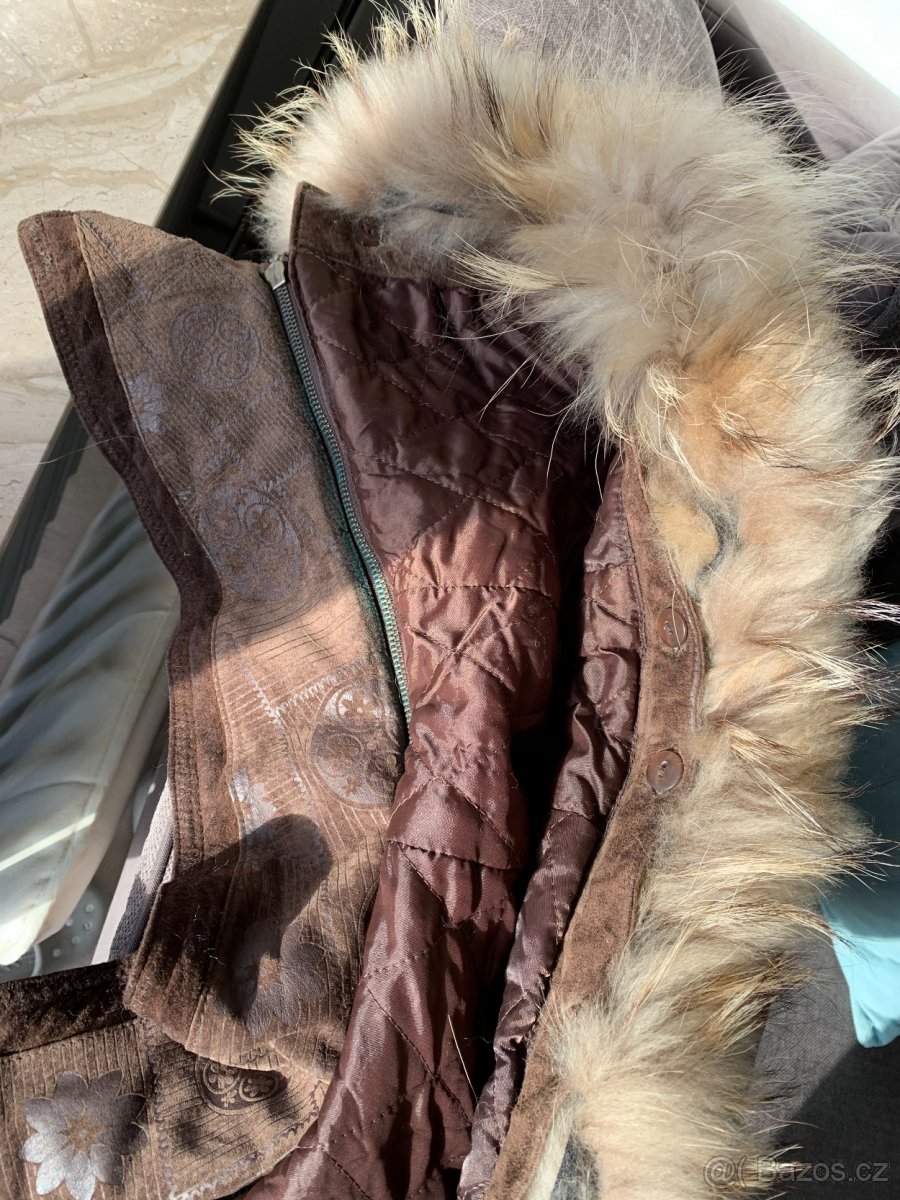 Tmavě hnědá kožená dámská parka s pravou kožešinou - 8