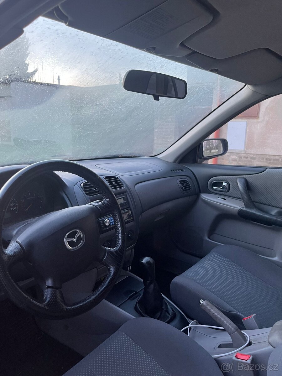 Mazda 323F - 2.0l LPG - 8