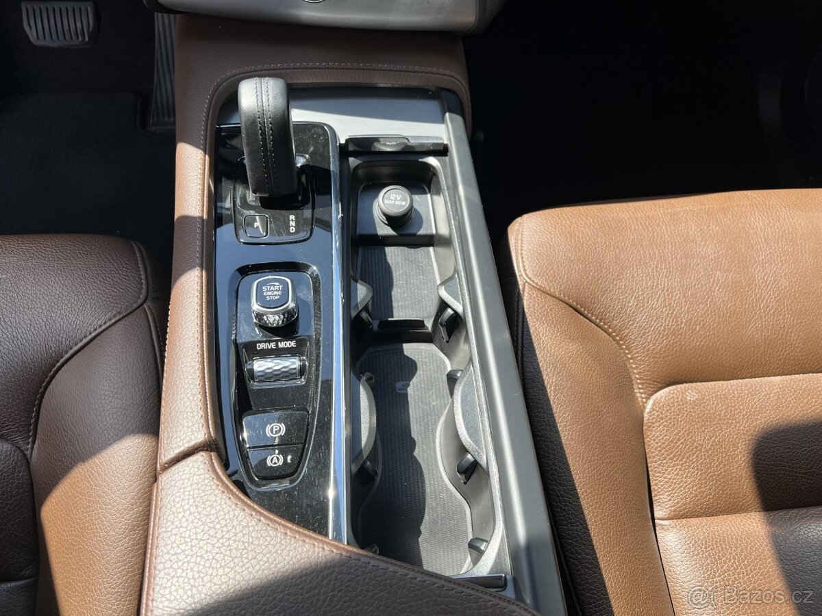 Volvo XC90 2.0d173KWB5MomentumAWD,186tkm, cena s DPH - 8