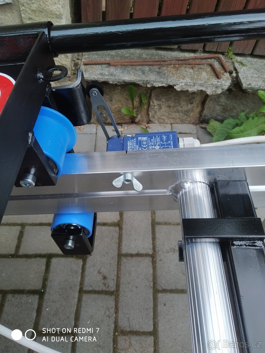 stavební výtah vrátek solární panely pokrývačský - 8