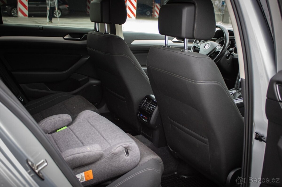 Volkswagen Passat Variant 2.0 TDI - 8