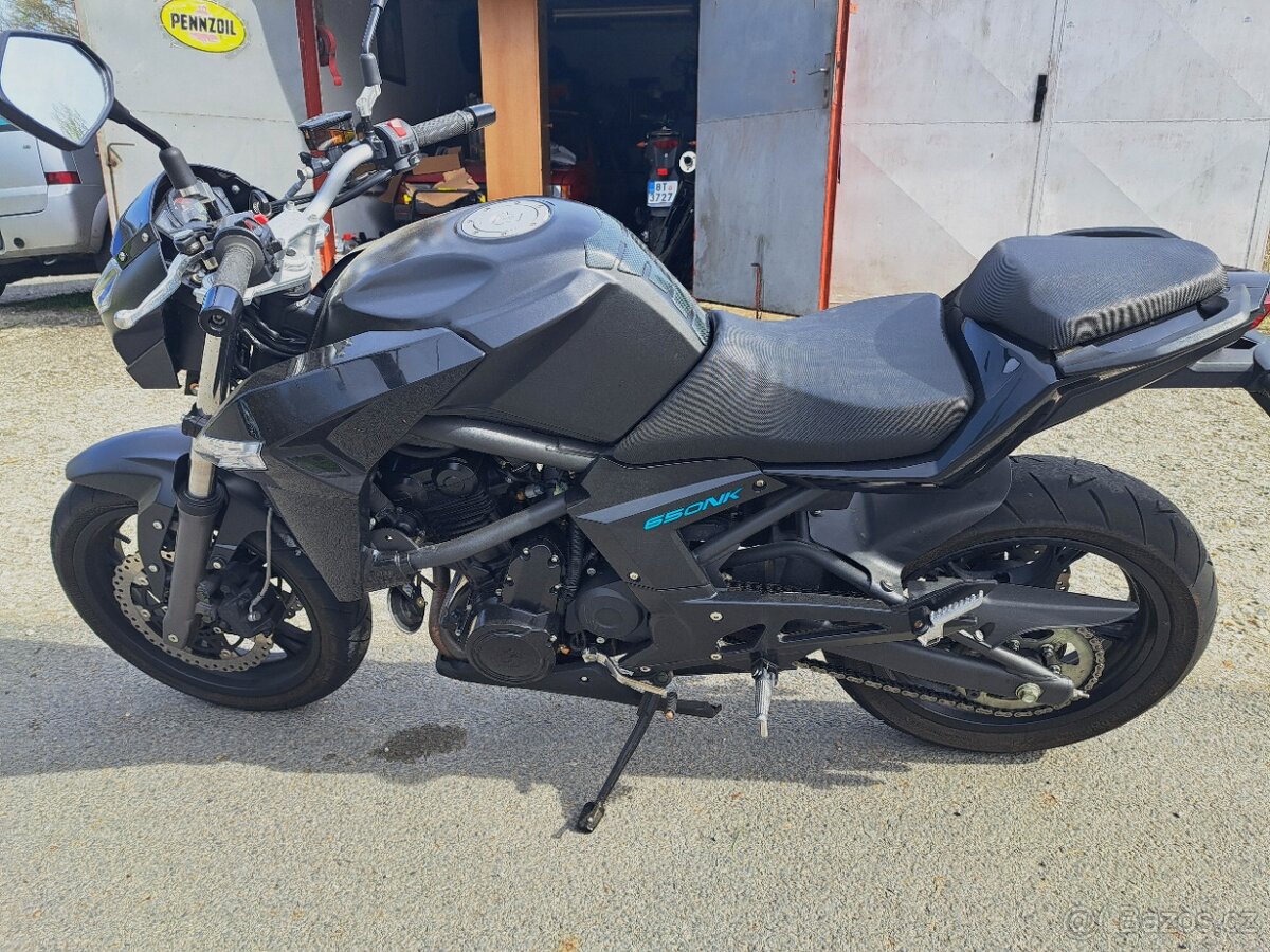 CFMOTO 650NK - 8