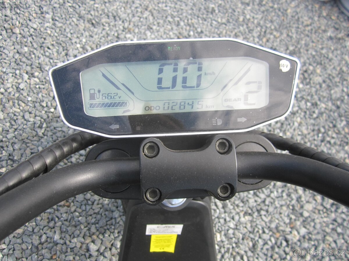 Chopper koloběžka Classic 1500 plus - 8