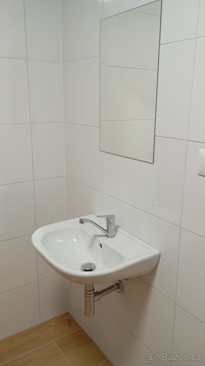 Byt 2+1 v centru Protivína - 8