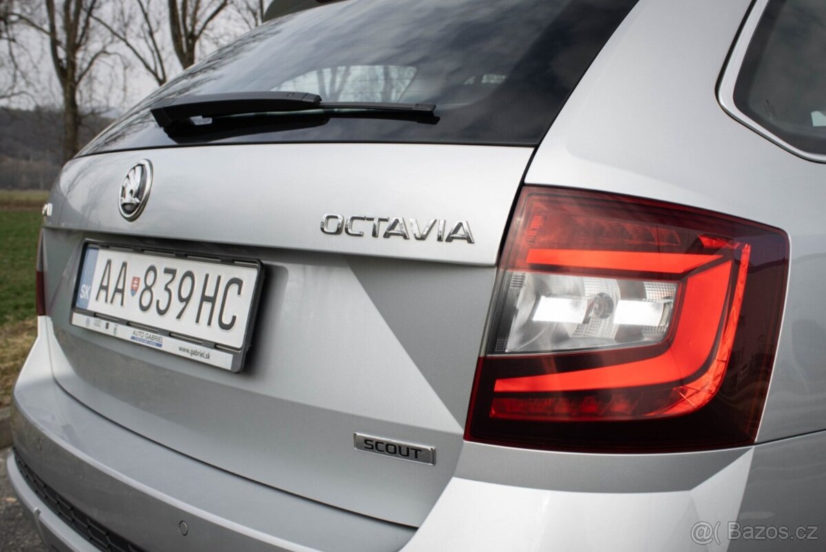 Škoda Octavia Combi 2.0 TDI DSG Scout - 8