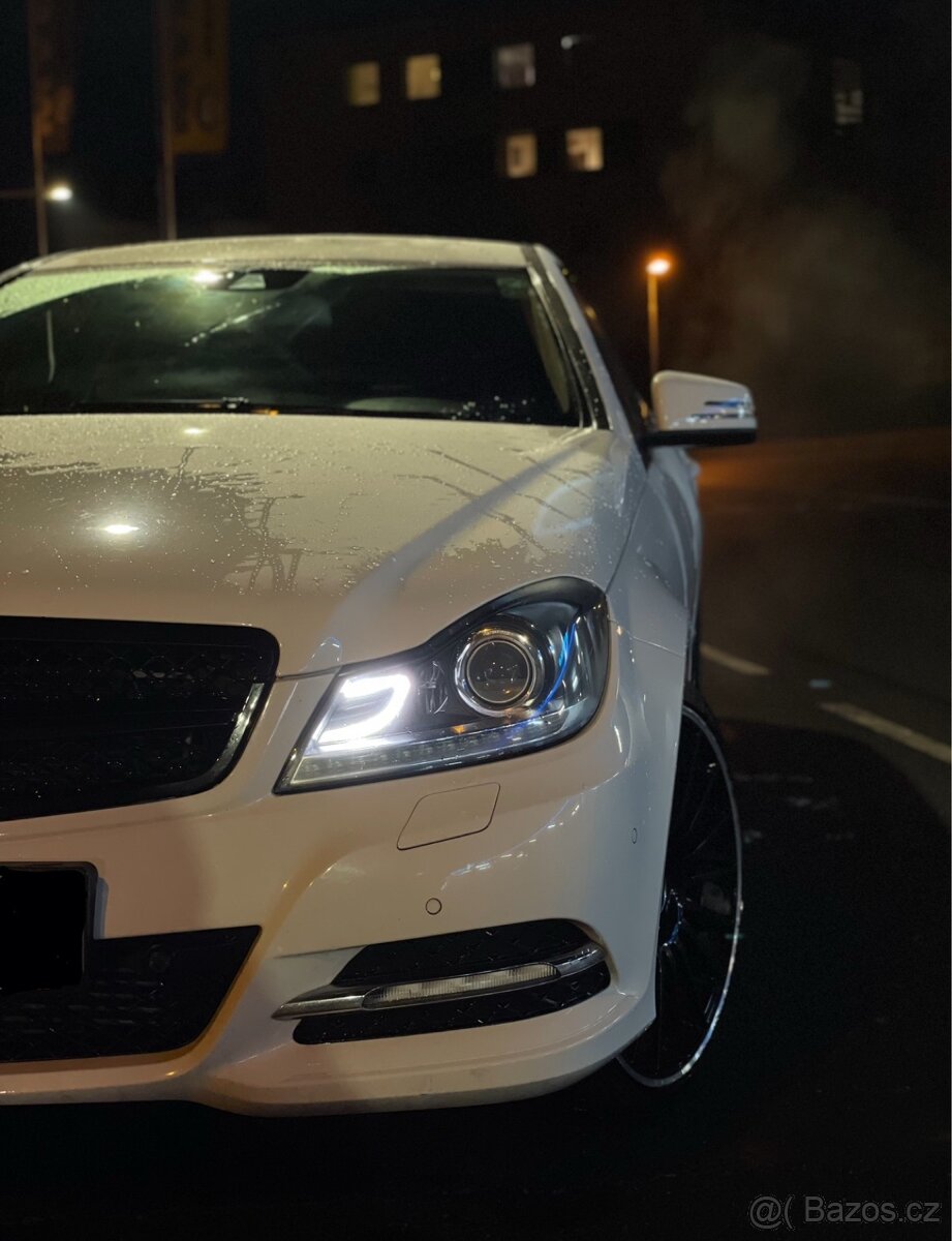 Mercedes w204 Coupe - 8