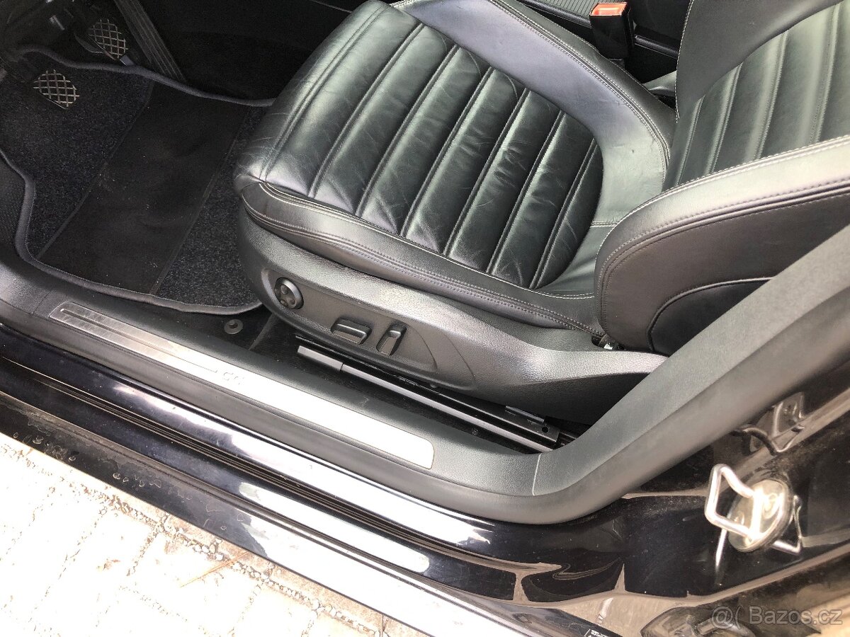 VW CC disel,rv.2012,175000km,103 kw - 8