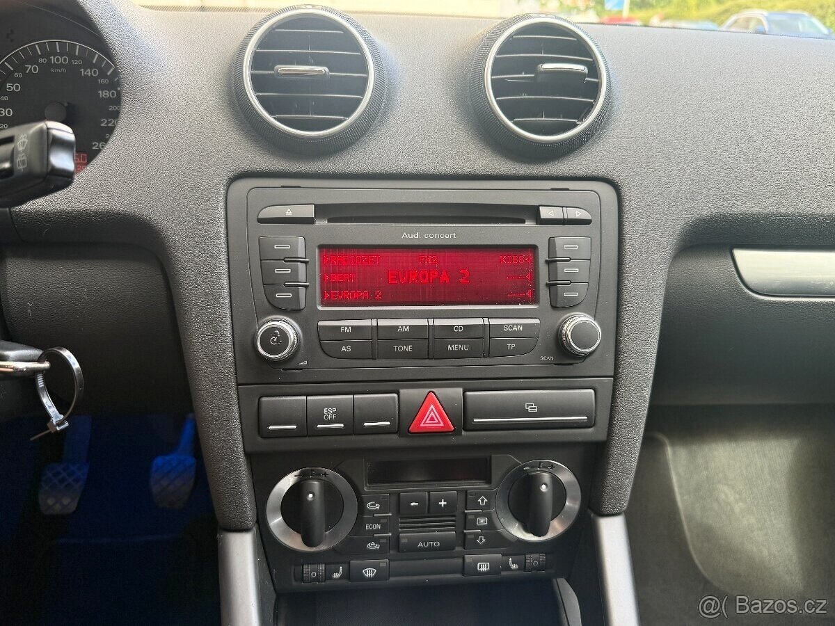 Audi A3 1.8T 118kW 2008 6-RYCHL, 143TKM, NOVÁ STK, L/Z KOLA - 8