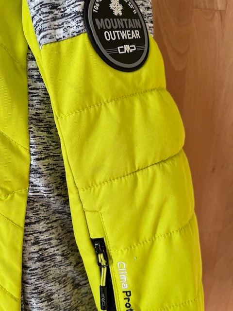 Lyžařská bunda značky CMP vel. 128 - 8