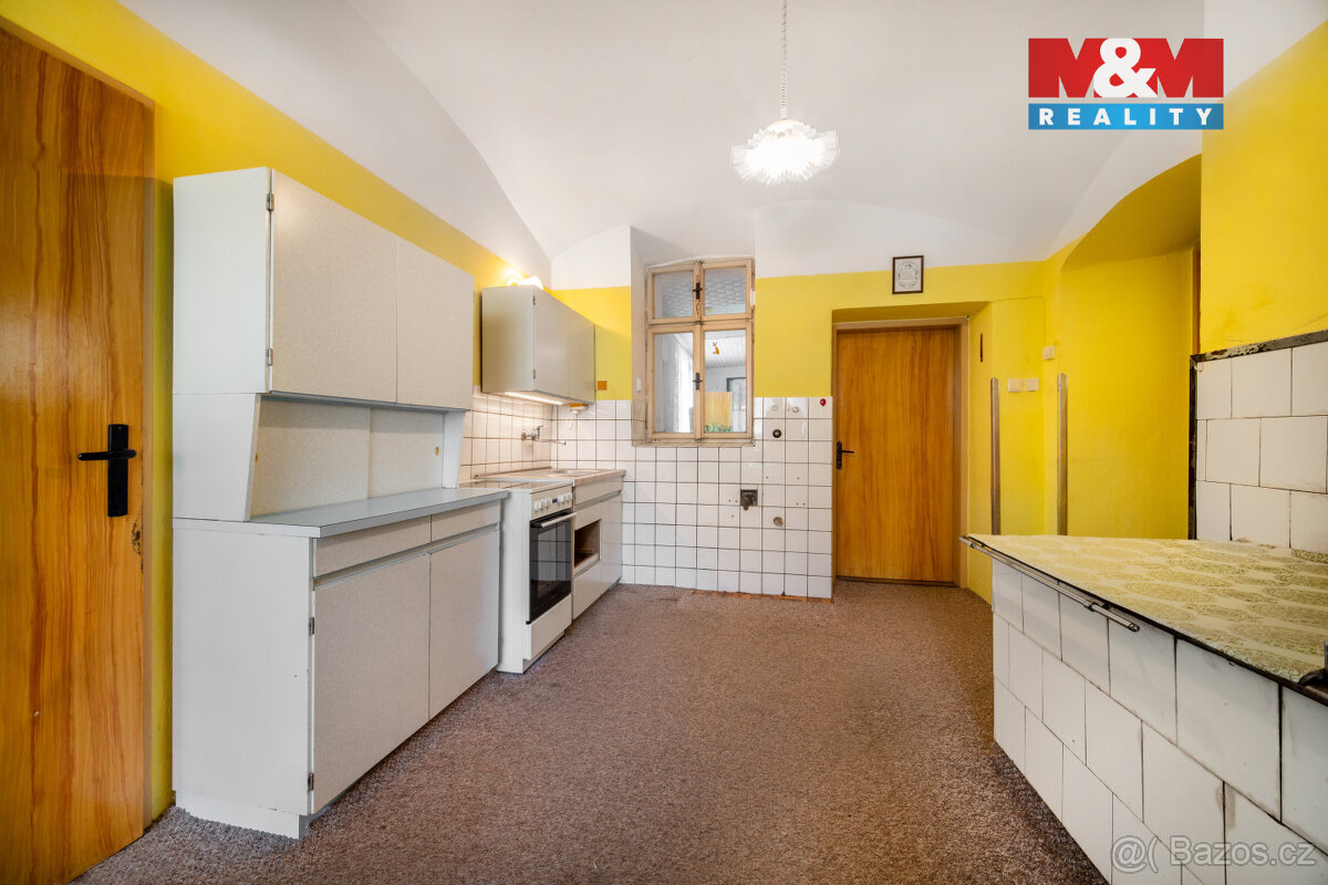 Prodej rodinného domu, 196 m², Banín - 8