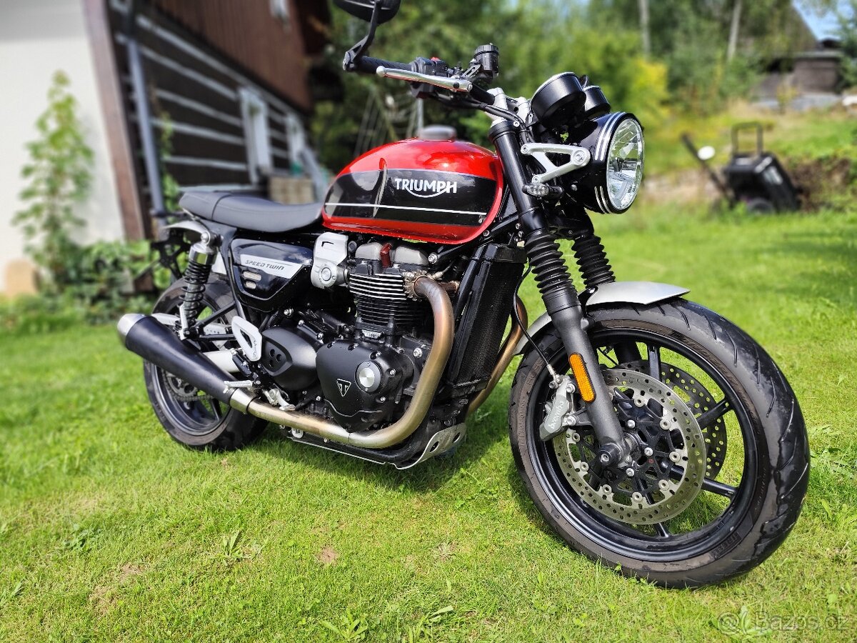 TRIUMPH SPEED Twin 1200 - 8