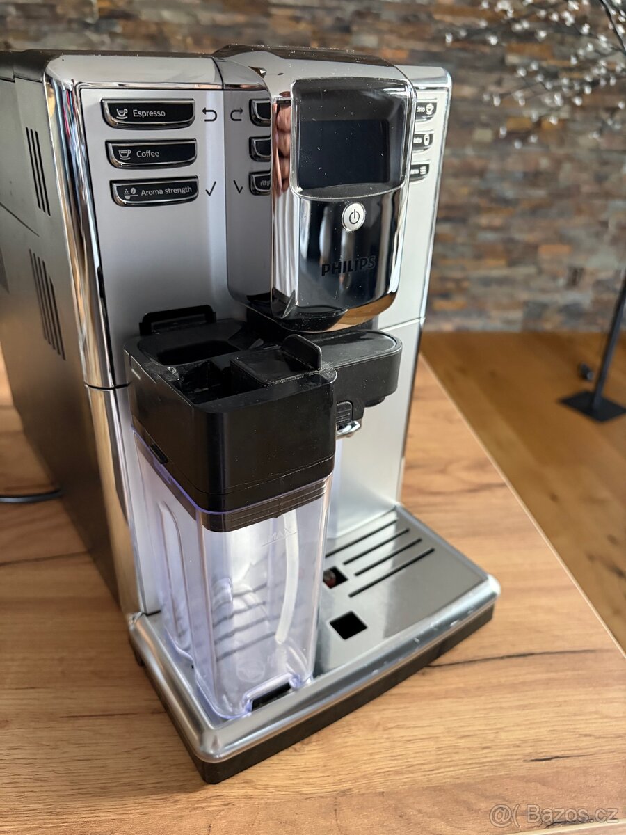 Philips 5000 series EP5361/10 automatický kávovar - 8