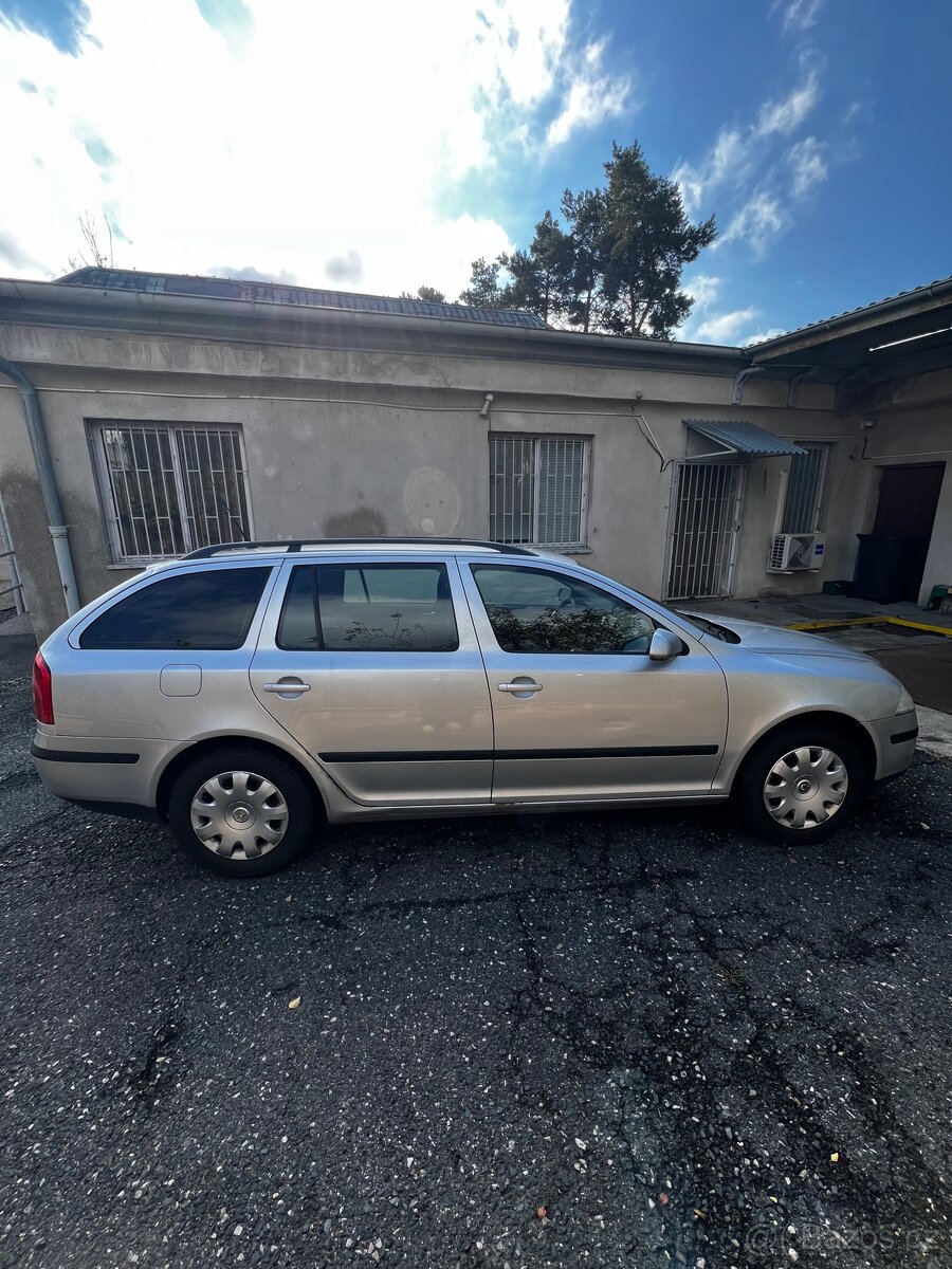 Škoda octaviia II 1.9 TDI - 8