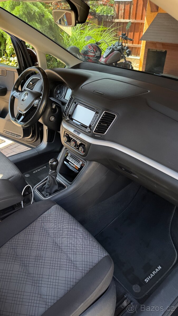 Volkswagen Sharan 2.0 TDi - 8