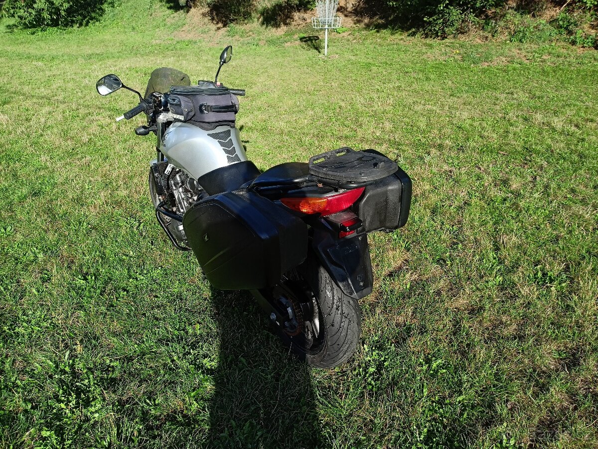 Honda cbf 600 n - 8