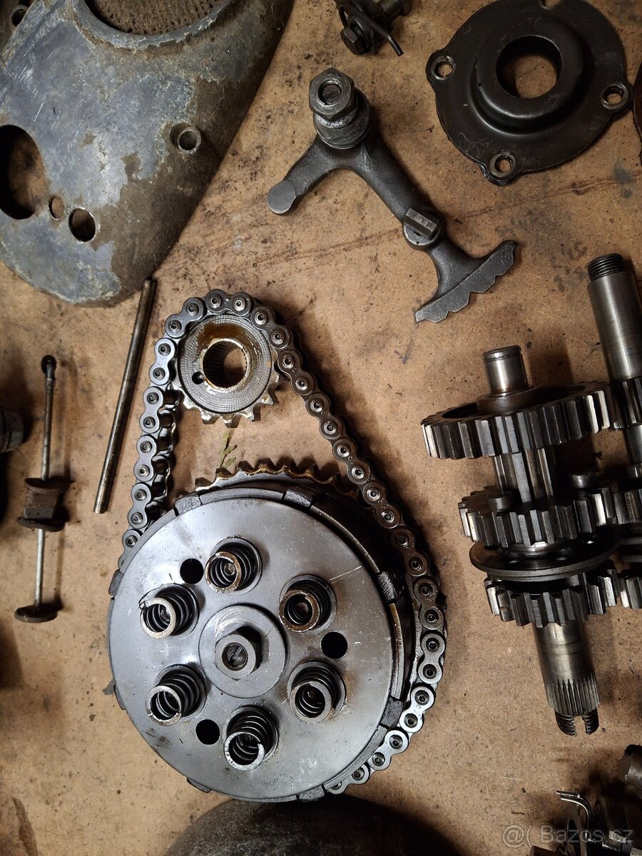 Náhradní díly čz 150c 125c - 8