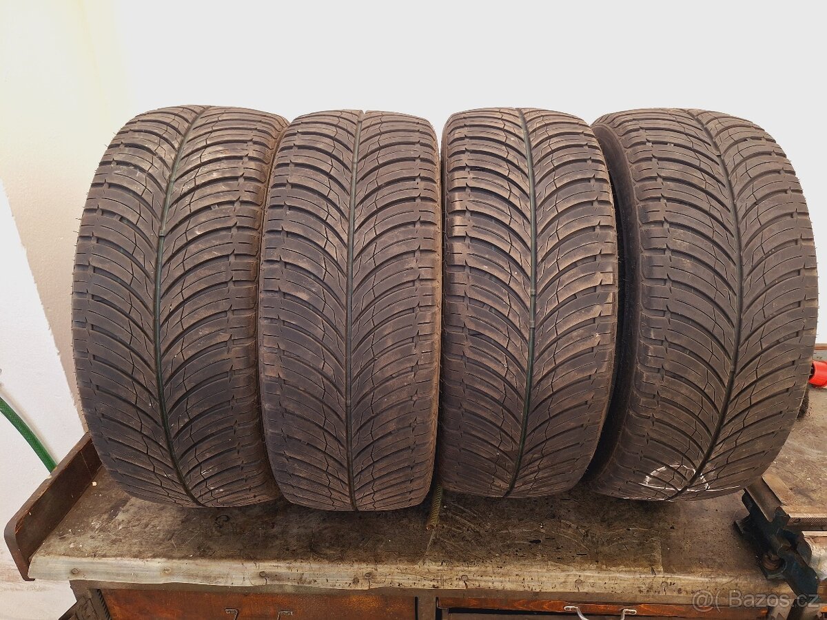 Prodám sadu celoročních pneu - 8