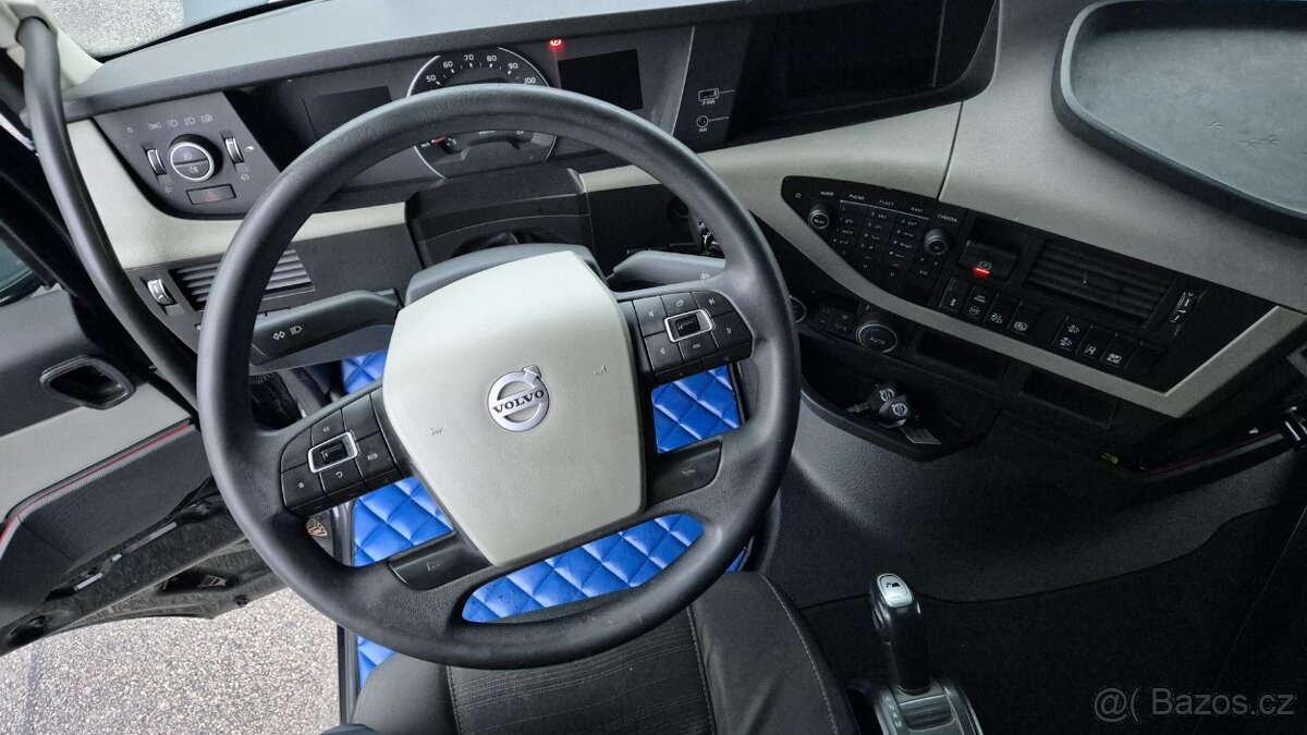 VOLVO FH 500 GLOBE XL EURO 6 - 8