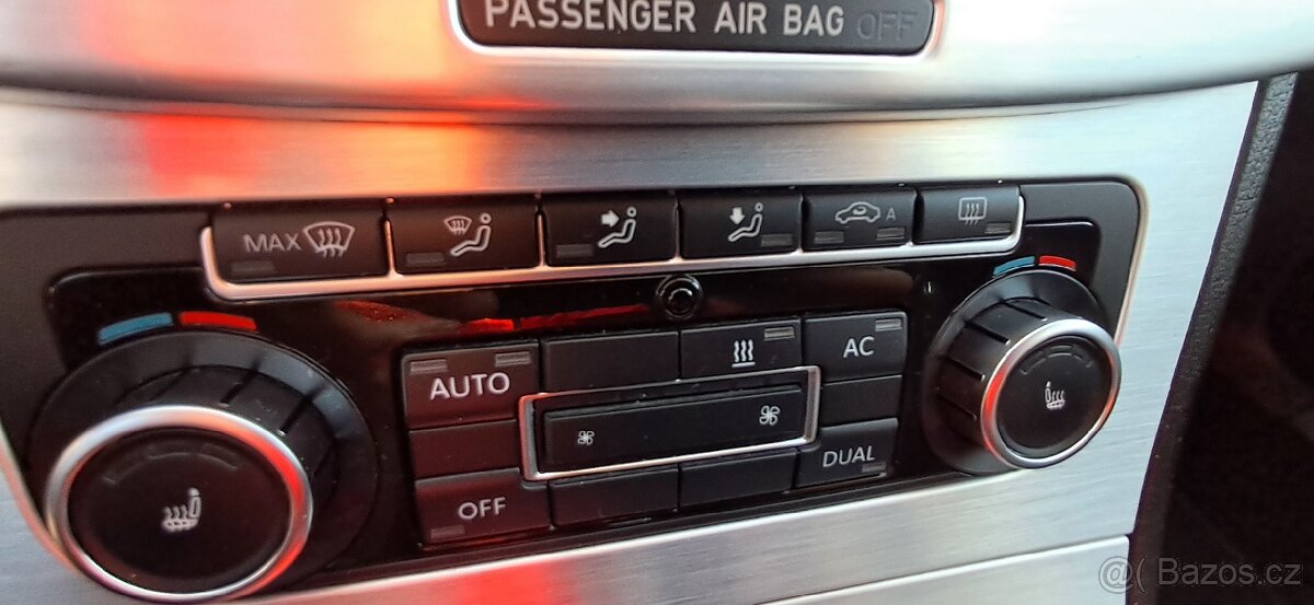 Volkswagen Passat CC 2.0 TDi 125kW DSG - GARÁŽOVÁNO - 8