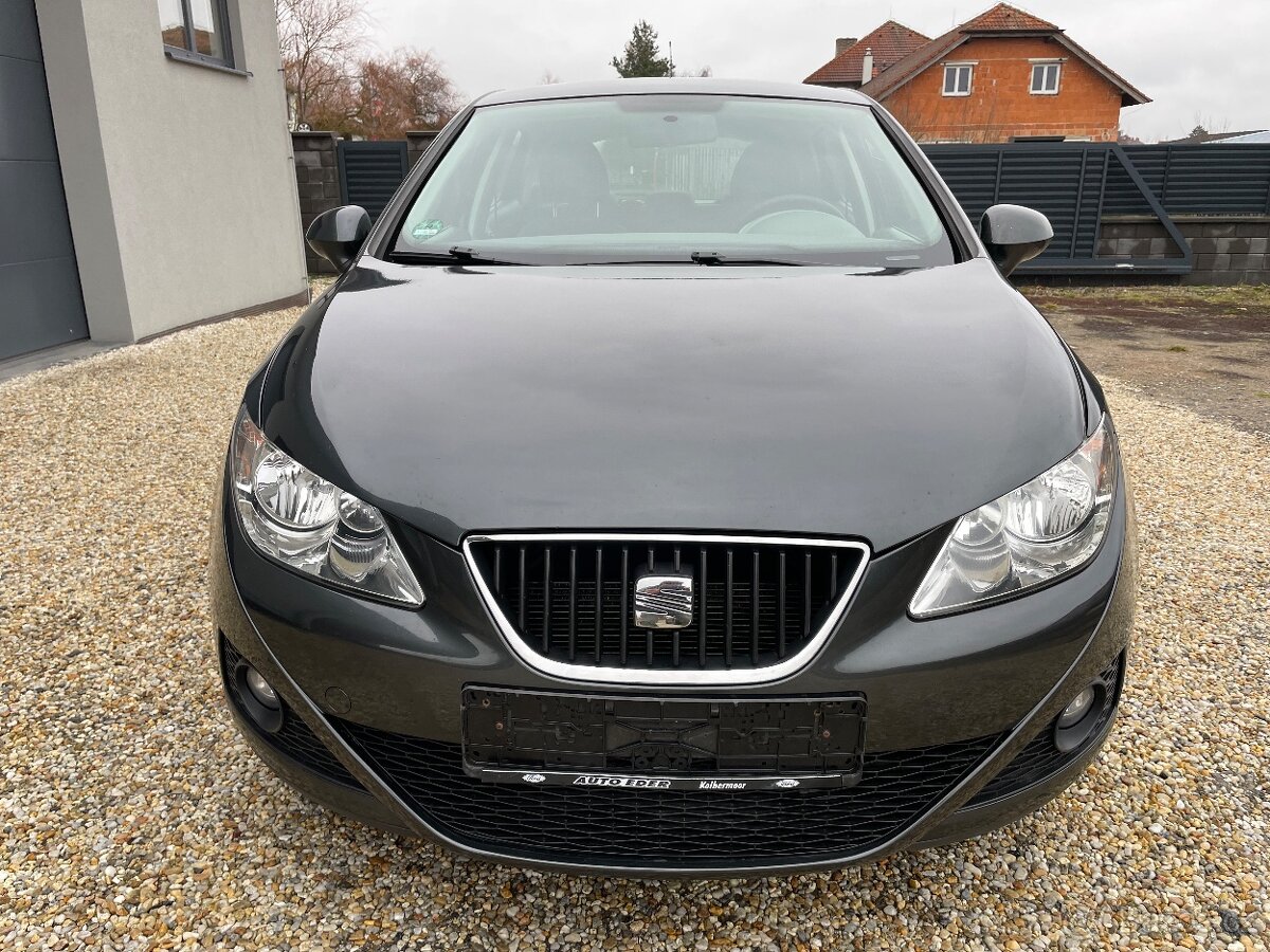 SEAT IBIZA 1,4 63KW 2010 PLNÝ SERVIS 8XPNEU - 8