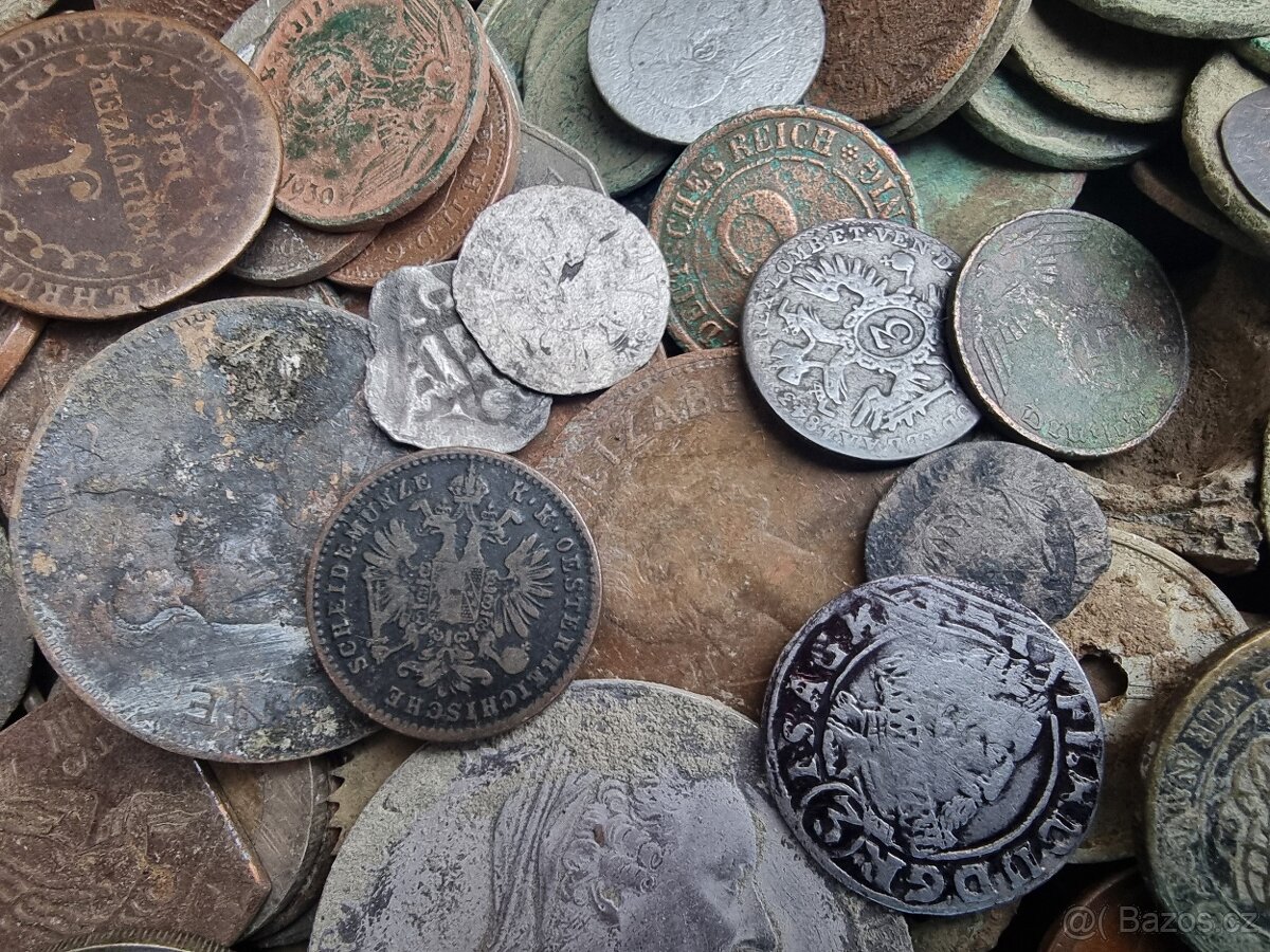 Staré mince a drobné artefakty - 8