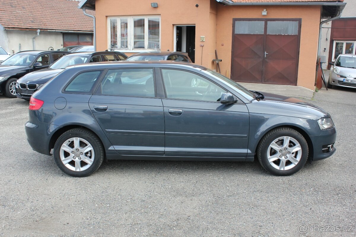 Audi A3 1.6 TDI, 66 kW, SPORTBACK - 8